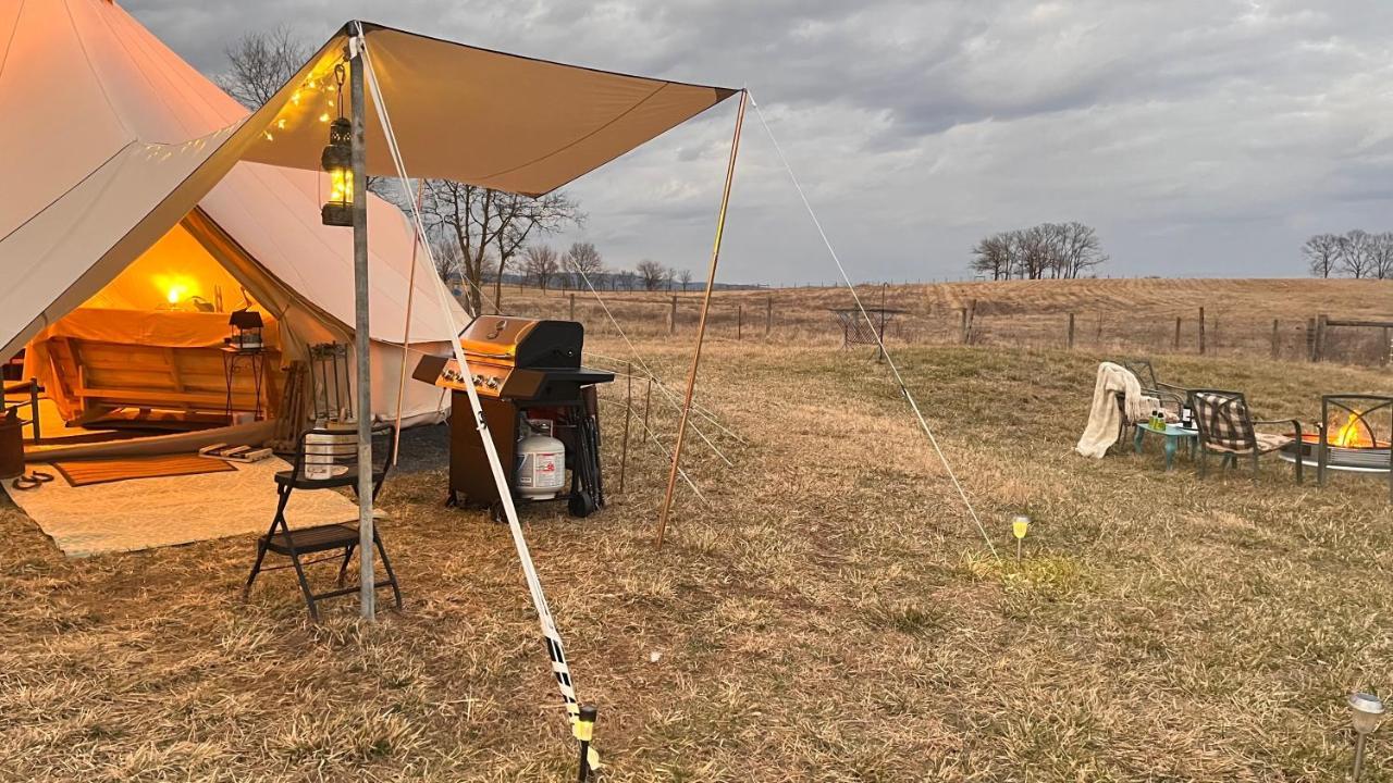 Luxury tent Shenandoah Valley Glamping - Amazing Views - Farm Edinburg