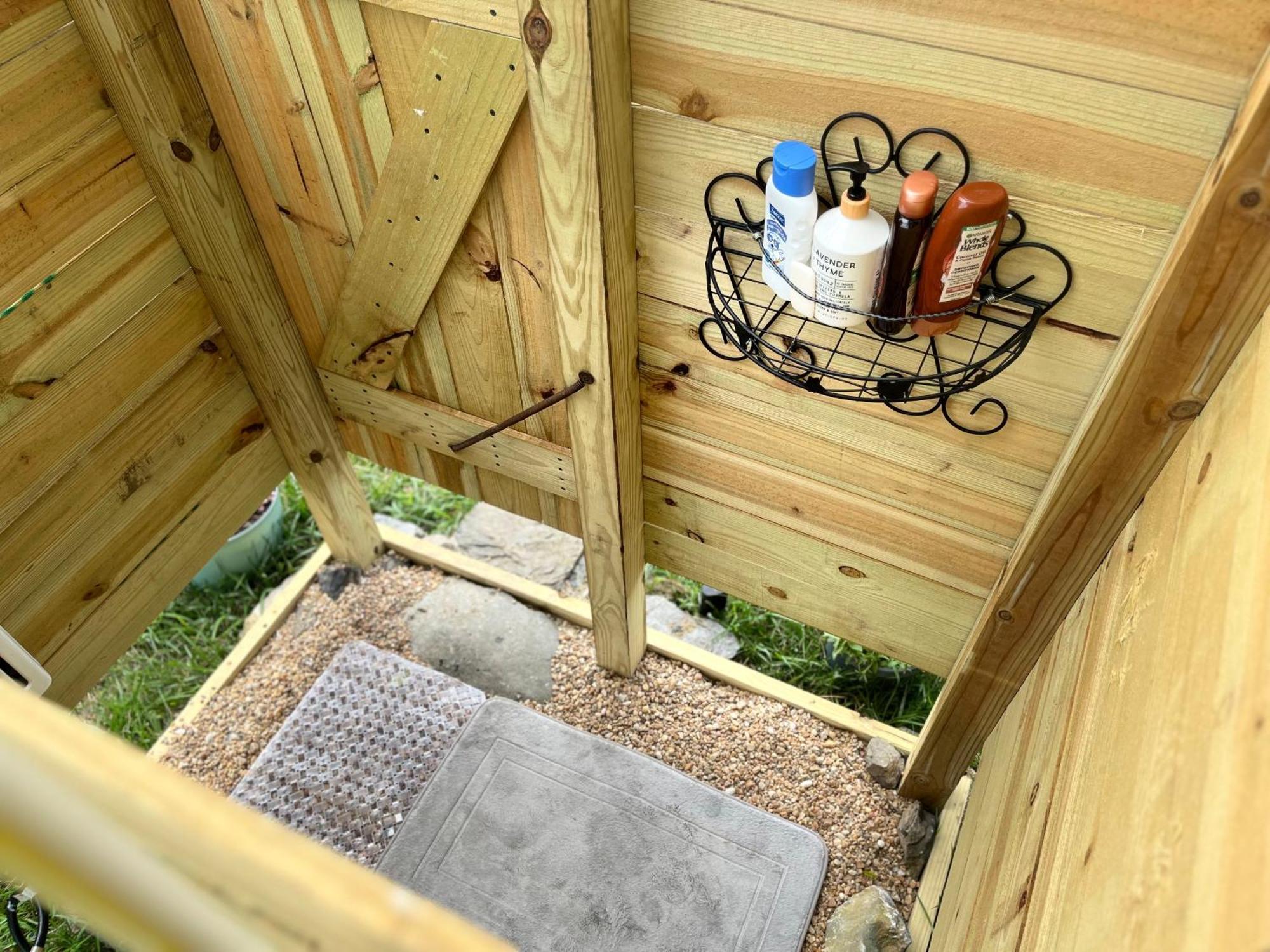 Shenandoah Valley Glamping - Amazing Views - Farm * Edinburg